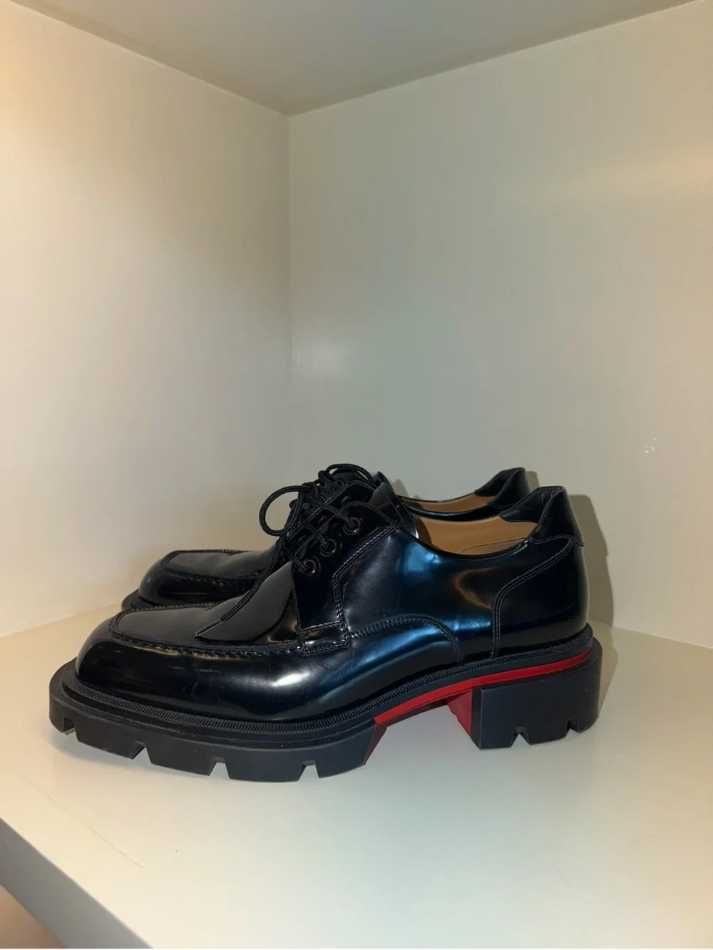 Men's Black Leather Lug Sole Dress Shoes